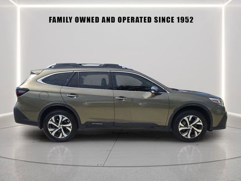Certified 2022 Subaru Outback Touring XT w/ Popular Package #2 AWD/4WD image 2