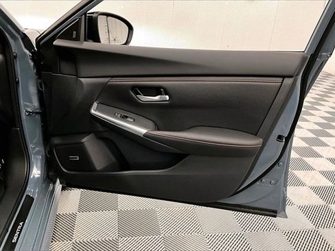New 2025 Nissan Sentra SR w/ SR Premium Package image 34