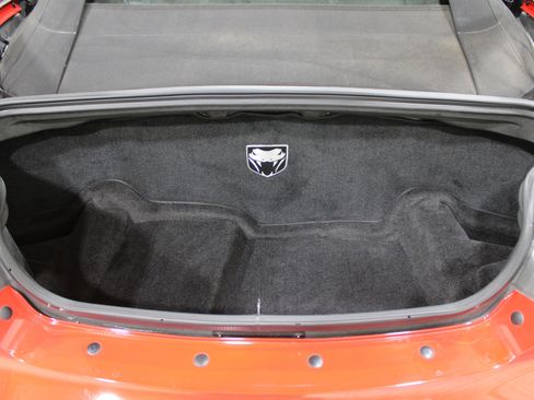 Used 2004 Dodge Viper SRT-10 image 12