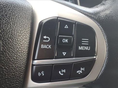 Certified 2021 Ford Explorer XLT w/ Equipment Group 202A image 29