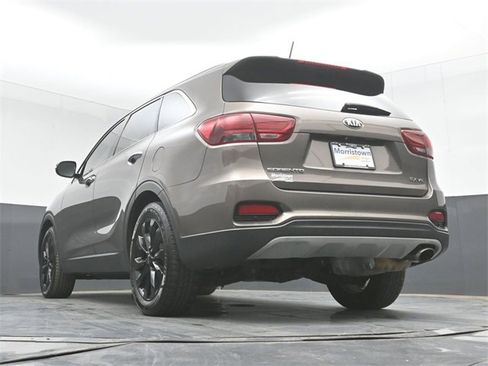Used 2020 Kia Sorento EX image 48