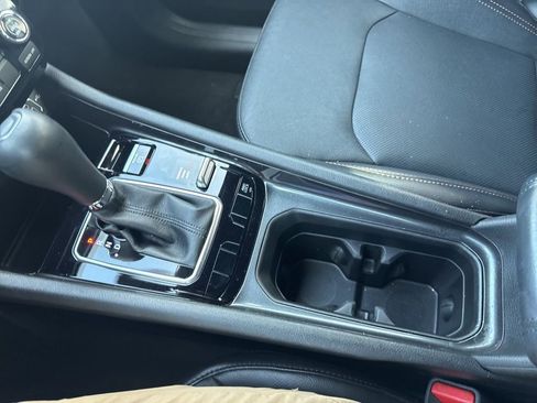 Used 2023 Jeep Compass Latitude image 29