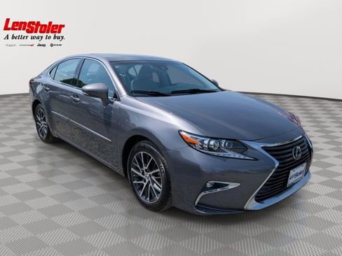 Used 2018 Lexus ES 350 w/ Luxury Package w/Wood Trim FWD image 7