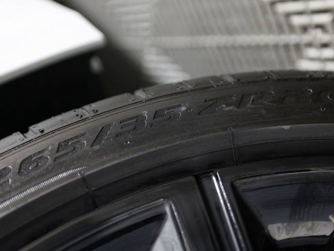 Used 2023 Jaguar F-TYPE R image 48