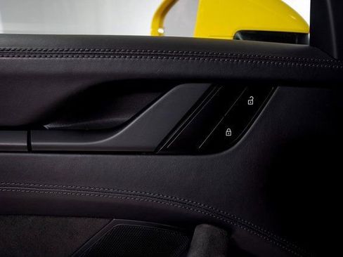 Used 2022 Porsche 911 Carrera GTS w/ Premium Package image 50