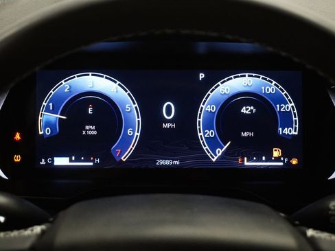 Used 2023 Jeep Grand Cherokee L Limited w/ Luxury Tech Group II image 23