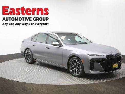 Used 2023 BMW 740i w/ Executive Package RWD image 53