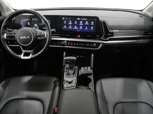 Used 2025 Kia Sportage EX AWD/4WD image 10