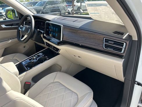 New 2026 Volkswagen Atlas SEL Premium R-Line AWD/4WD image 47
