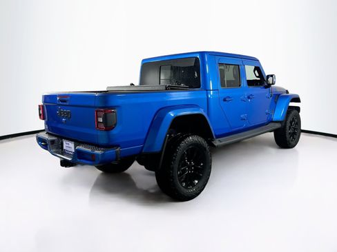 Used 2022 Jeep Gladiator Overland AWD/4WD image 5