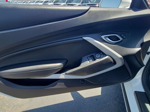 Used 2020 Chevrolet Camaro LS RWD image 19