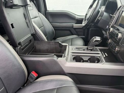 Used 2018 Ford F150 Raptor w/ Equipment Group 802A Luxury AWD/4WD image 24