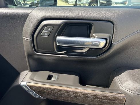 Used 2021 Chevrolet Silverado 1500 RST w/ Z71 Off-Road Package AWD/4WD image 19