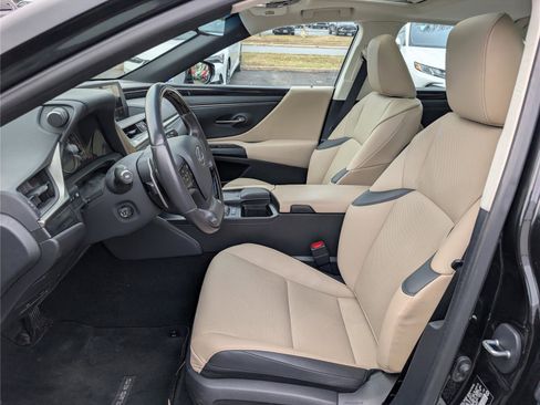 Used 2021 Lexus ES 350 w/ Premium Package image 13