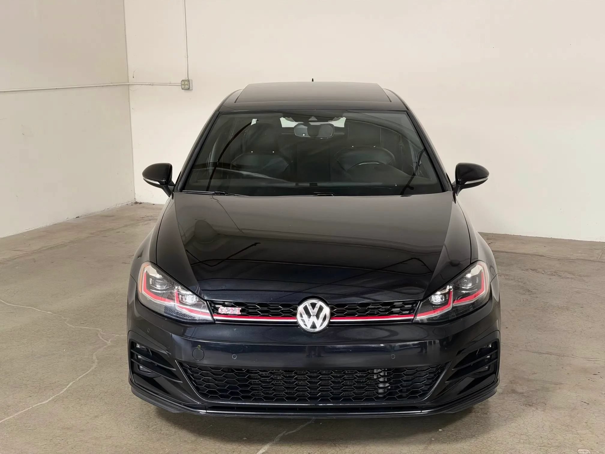 Used 2021 Volkswagen GTI Autobahn FWD image 5