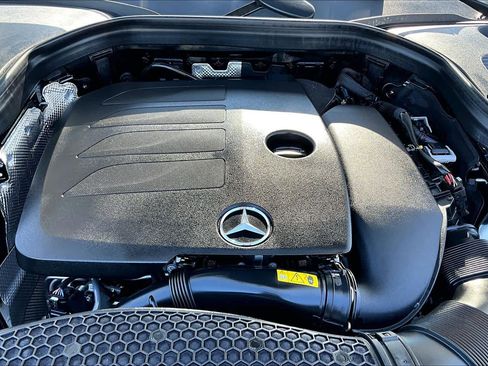 Used 2022 Mercedes-Benz GLC 300 4MATIC image 31