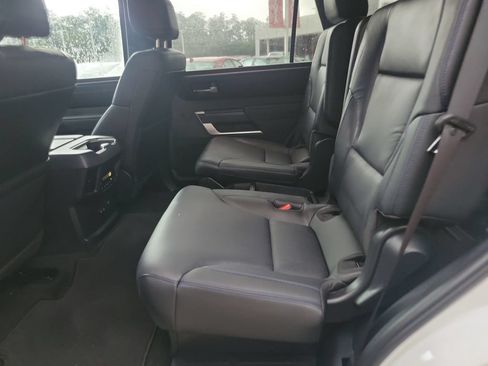 Certified 2024 Toyota Sequoia Platinum AWD/4WD image 34
