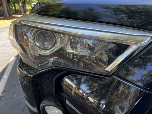 Used 2016 Toyota 4Runner SR5 Premium image 12