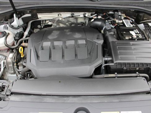 Used 2022 Audi Q3 2.0T Premium w/ Convenience Package image 40