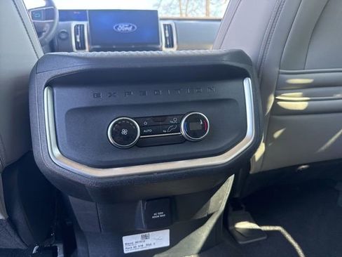 Used 2025 Ford Expedition Max Active image 16