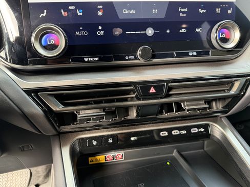 Used 2024 Lexus TX 350 AWD w/ Technology Package image 25