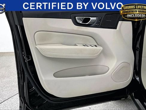 Certified 2024 Volvo XC60 B5 Ultimate w/ Protection Package Premier AWD/4WD image 23