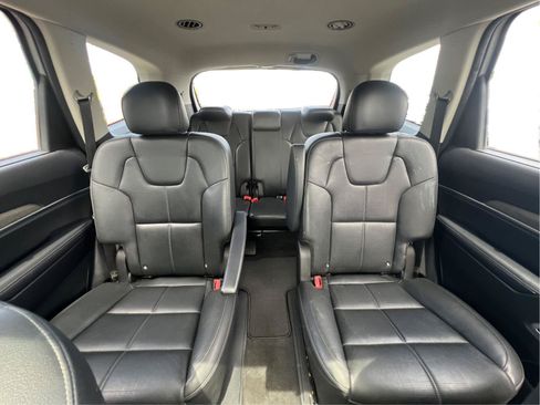 Used 2021 Kia Telluride EX w/ EX Premium Package AWD/4WD image 14