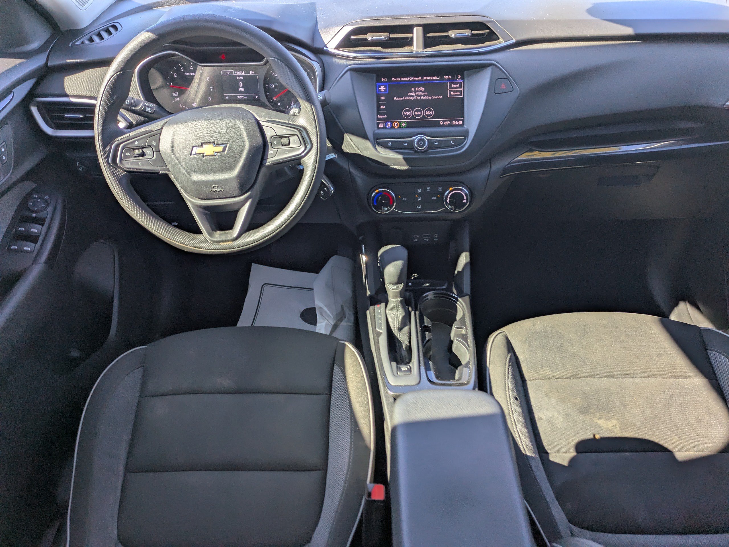 Used 2023 Chevrolet TrailBlazer LS FWD image 13