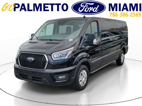 Used 2023 Ford Transit 350 XLT RWD image 3