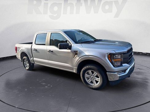 Used 2023 Ford F150 XLT AWD/4WD image 9