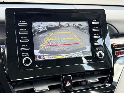 Used 2022 Toyota Camry SE w/ Cold Weather Package image 26