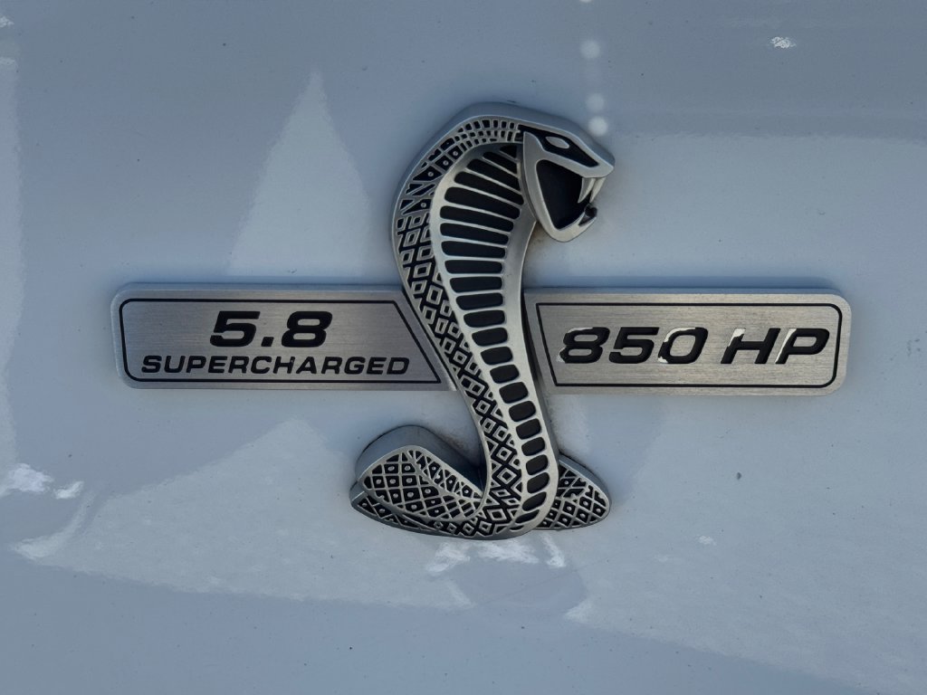 Used 2014 Ford Mustang Shelby GT500 w/ Equipment Group 821A RWD image 16