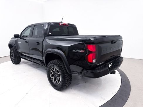 Used 2024 Chevrolet Colorado ZR2 w/ Technology Package image 17