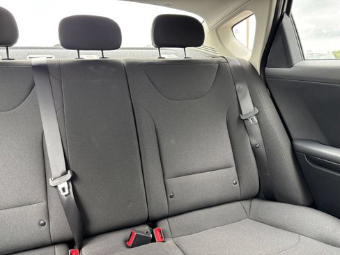 Used 2026 Kia K4 FWD image 36