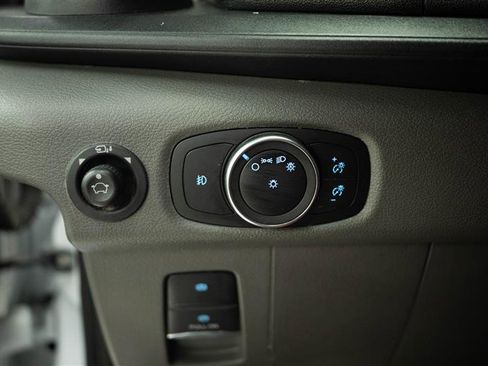 Used 2022 Ford Transit 350 XLT RWD image 24