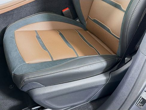 New 2026 Mercedes-Benz GLE 53 AMG 4MATIC Coupe image 23