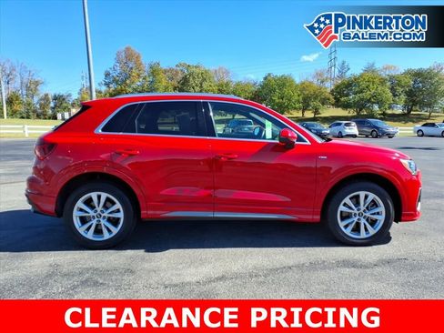 Used 2022 Audi Q3 2.0T Premium AWD/4WD image 2