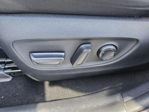 Used 2021 Toyota RAV4 XLE FWD image 24