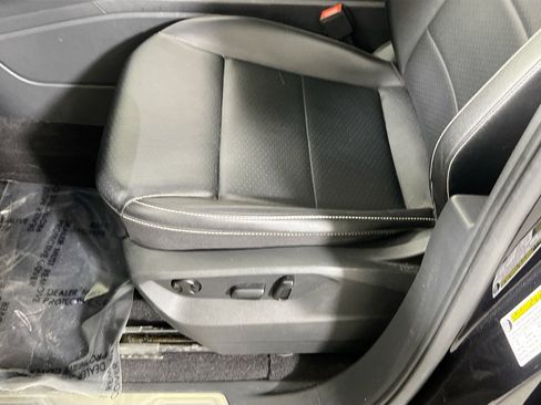 Used 2022 Volkswagen Atlas SE image 18