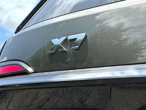 Used 2025 BMW X7 M60i AWD/4WD image 15