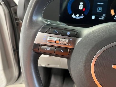 Used 2024 Hyundai Kona SEL AWD/4WD image 25