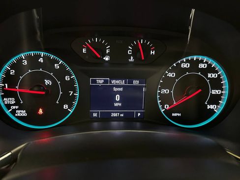 Used 2024 Chevrolet Equinox LS FWD image 28
