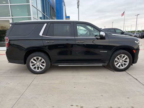 Used 2022 Chevrolet Tahoe Premier RWD image 5