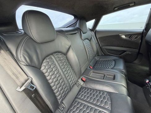 Used 2016 Audi RS 7 Prestige w/ Carbon-Optic Package AWD/4WD image 17