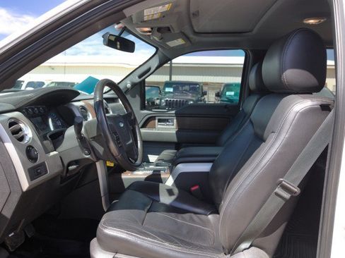 Used 2014 Ford F150 Lariat w/ Equipment Group 502A Luxury AWD/4WD image 15