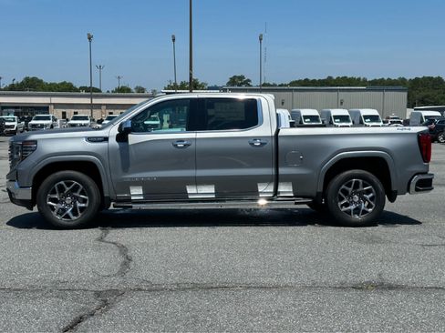 New 2026 GMC Sierra 1500 SLT w/ SLT Premium Package AWD/4WD image 9