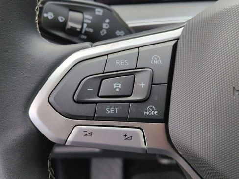 New 2026 Volkswagen Tiguan SE AWD/4WD image 23