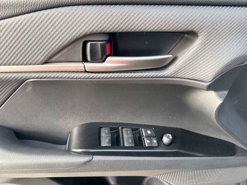 Certified 2026 Toyota Camry SE image 15