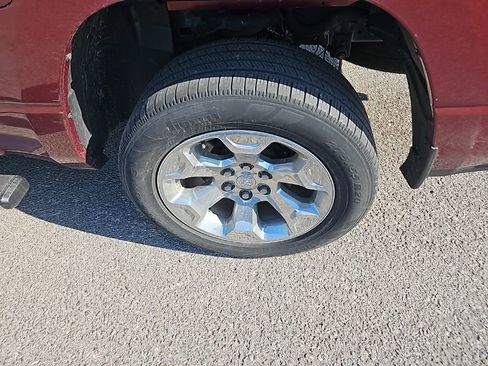 Used 2019 RAM 1500 Big Horn image 13