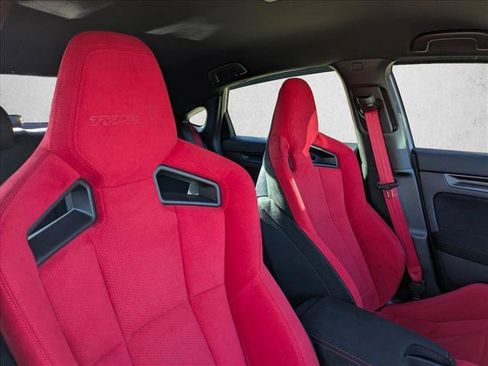 Used 2025 Honda Civic Type R image 19